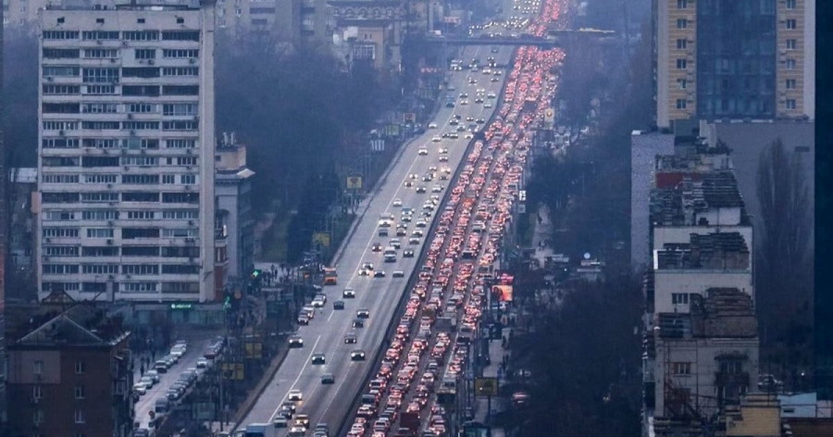 Benyomultak Kijev megyébe az orosz csapatok, lezuhant egy ukrán gép