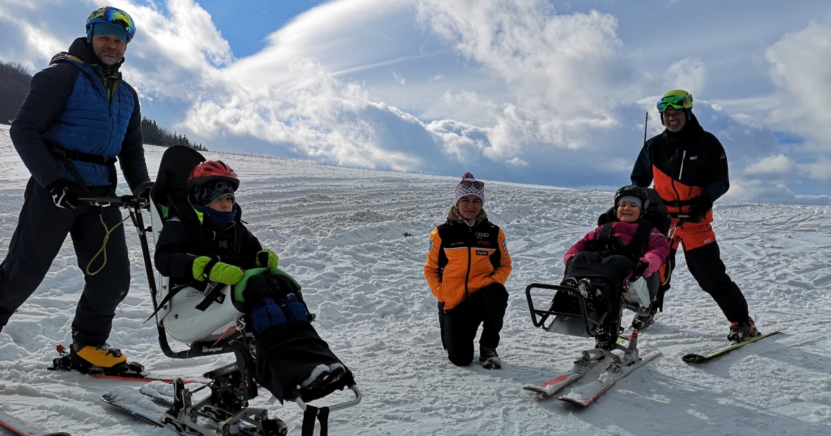 A sport híd az egészségesek és sérültek között