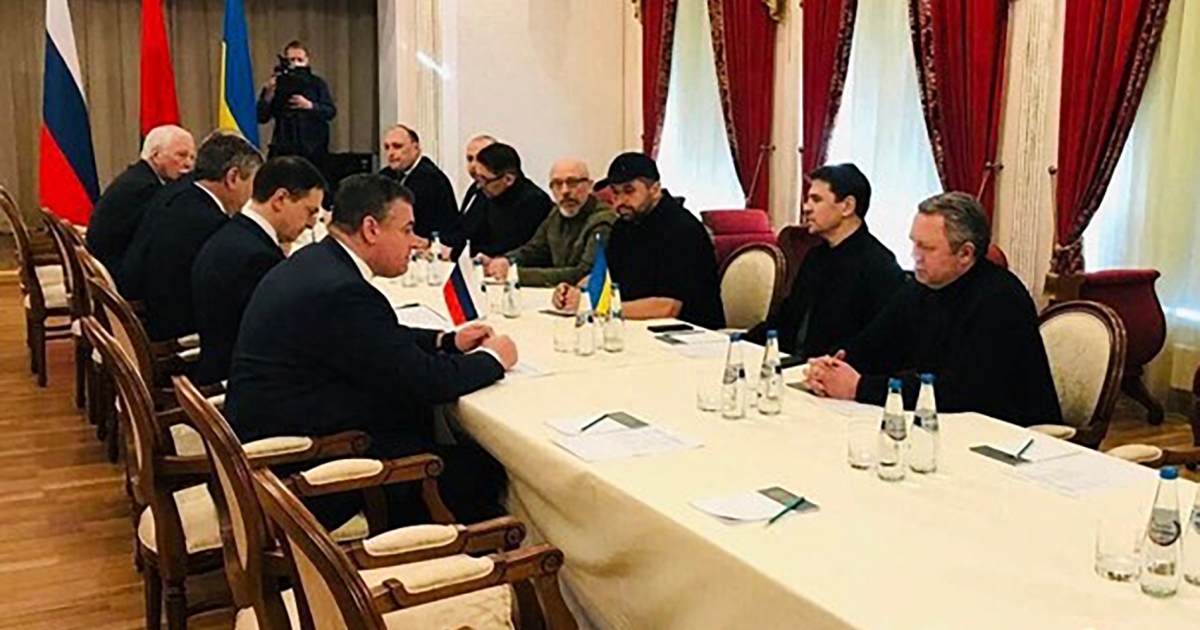 Befejeződött az orosz és az ukrán fél közötti első tárgyalás