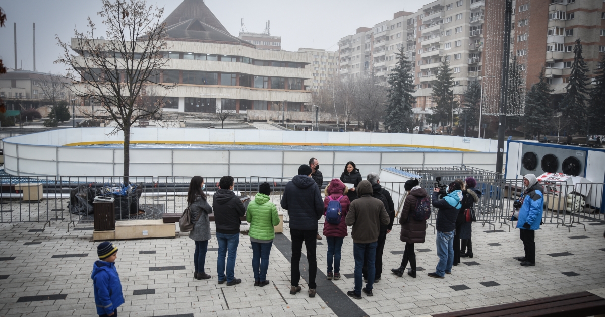 Bezár a Csíkszereda főterén levő korcsolyapálya
