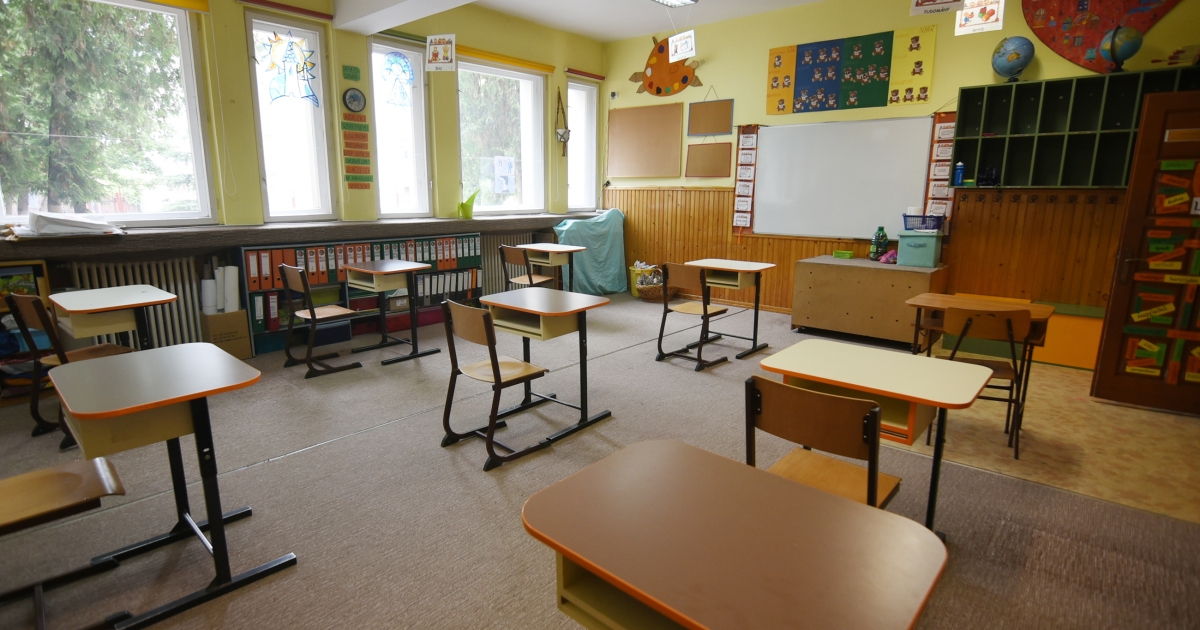 Két oktatási intézmény online folytatja tevékenységét