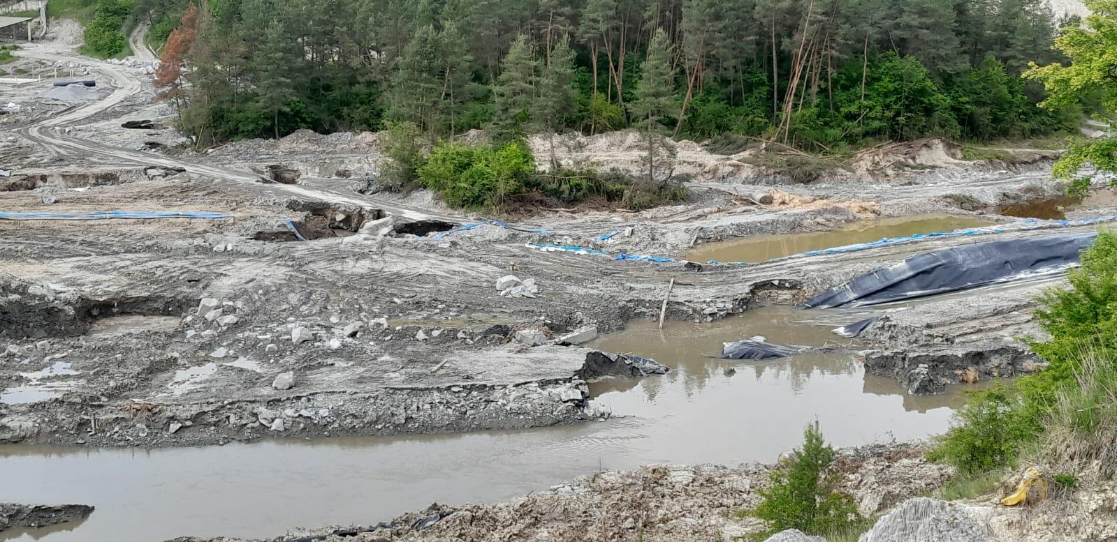 Fokozatosan omlik be a bánya – VIDEÓVAL Fokozatosan omlik be a bánya – VIDEÓVAL