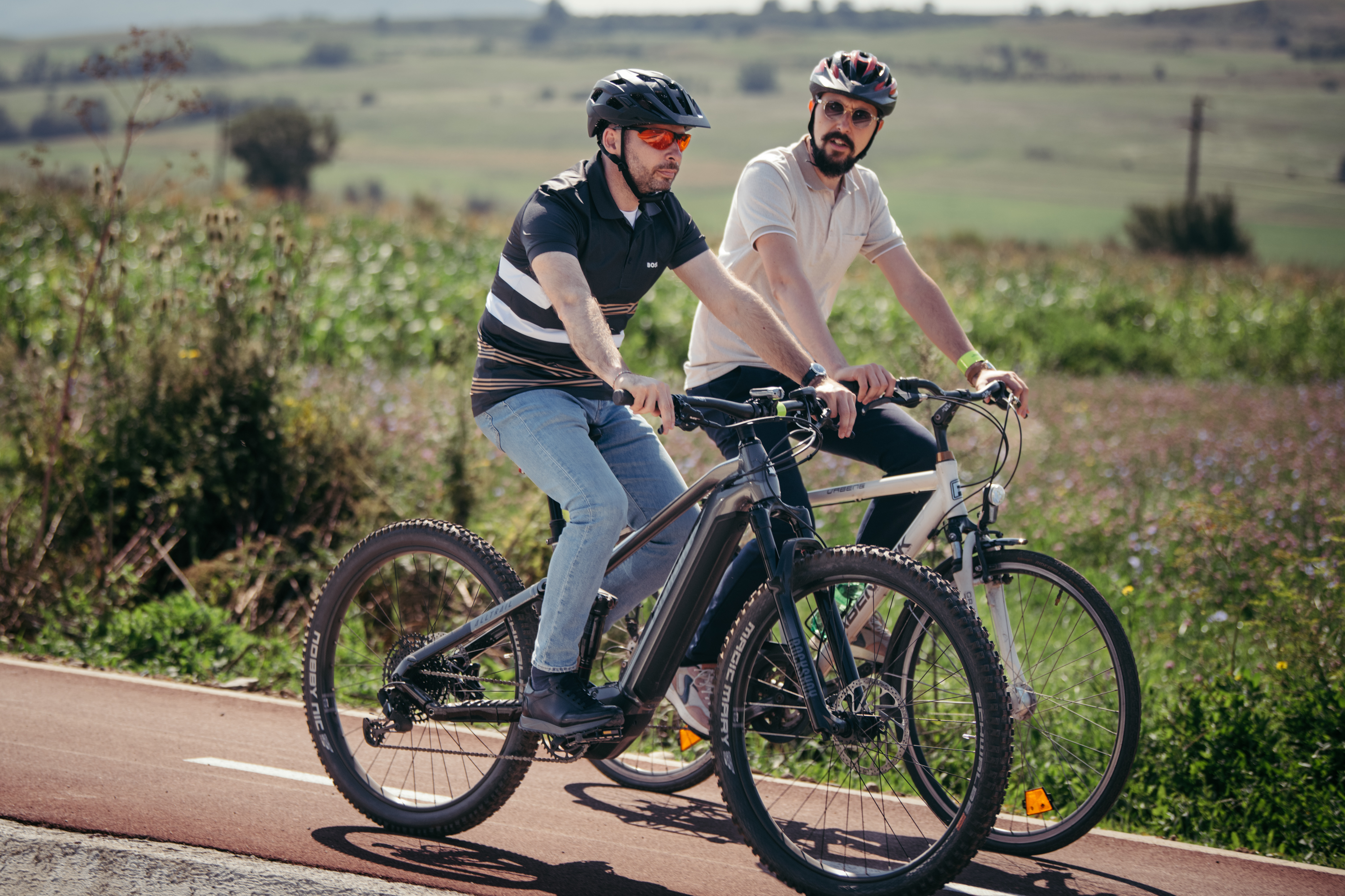 Elkészült Hargita megye legmodernebb útszakasza Elkészült Hargita megye legmodernebb útszakasza