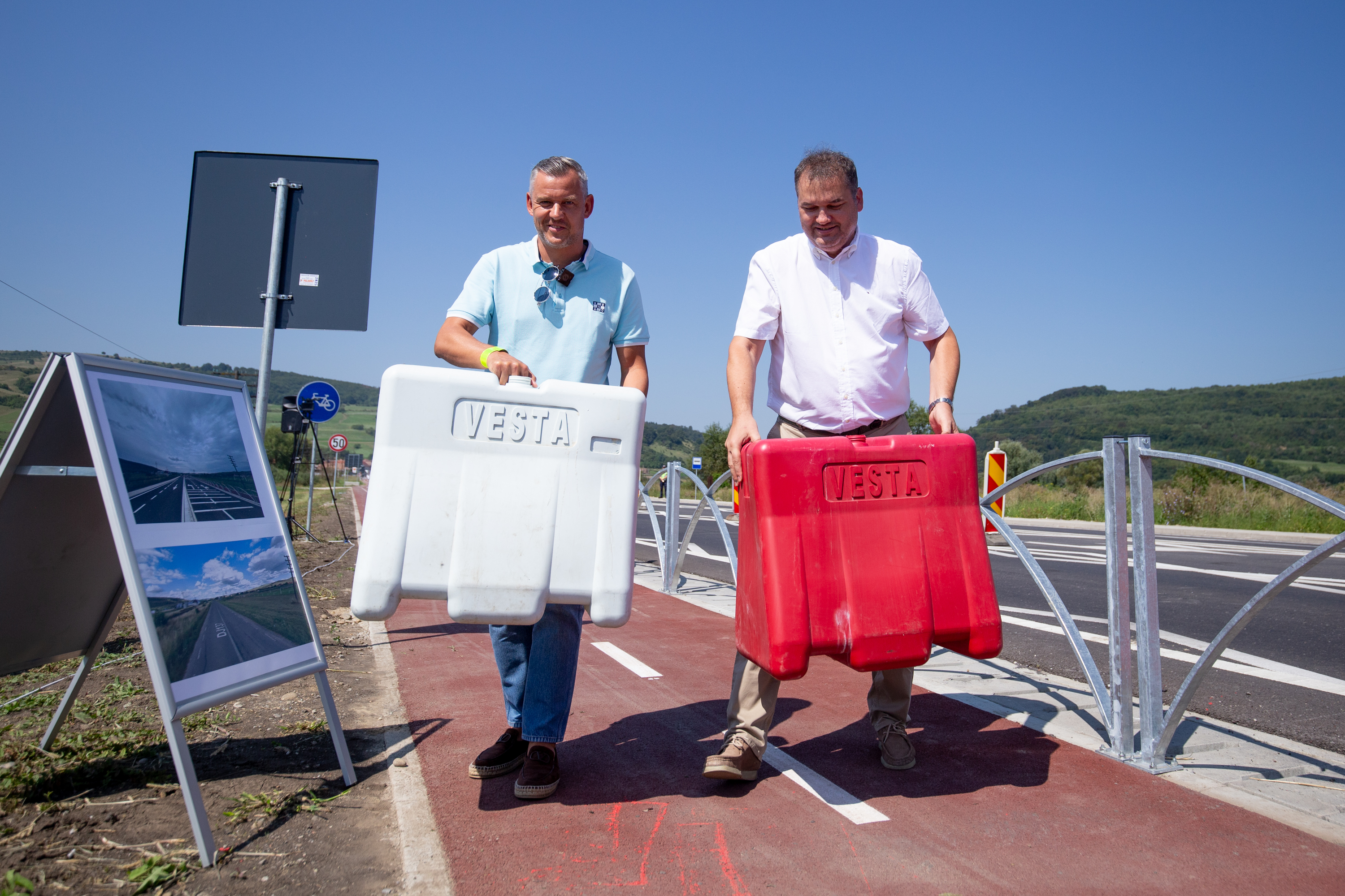 Elkészült Hargita megye legmodernebb útszakasza Elkészült Hargita megye legmodernebb útszakasza