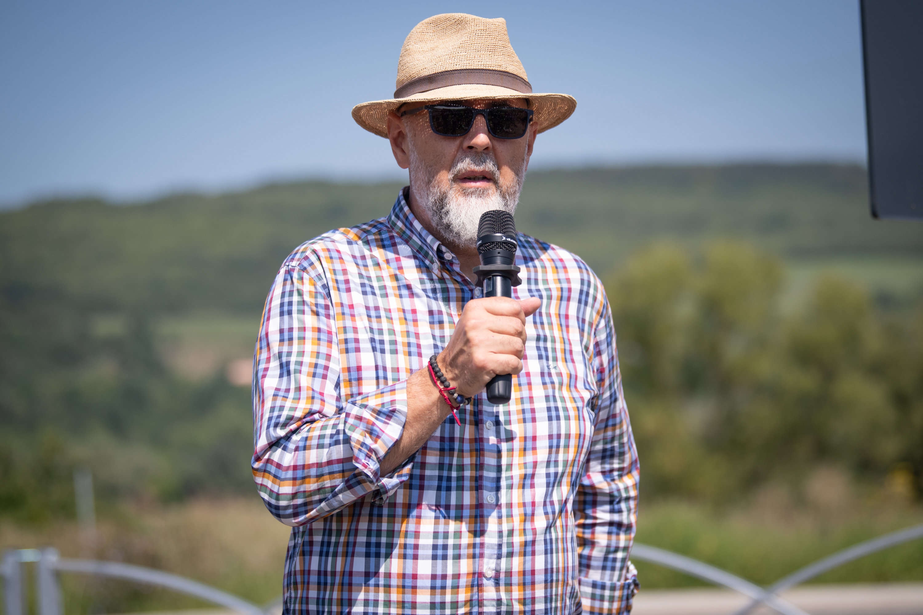 Elkészült Hargita megye legmodernebb útszakasza Elkészült Hargita megye legmodernebb útszakasza