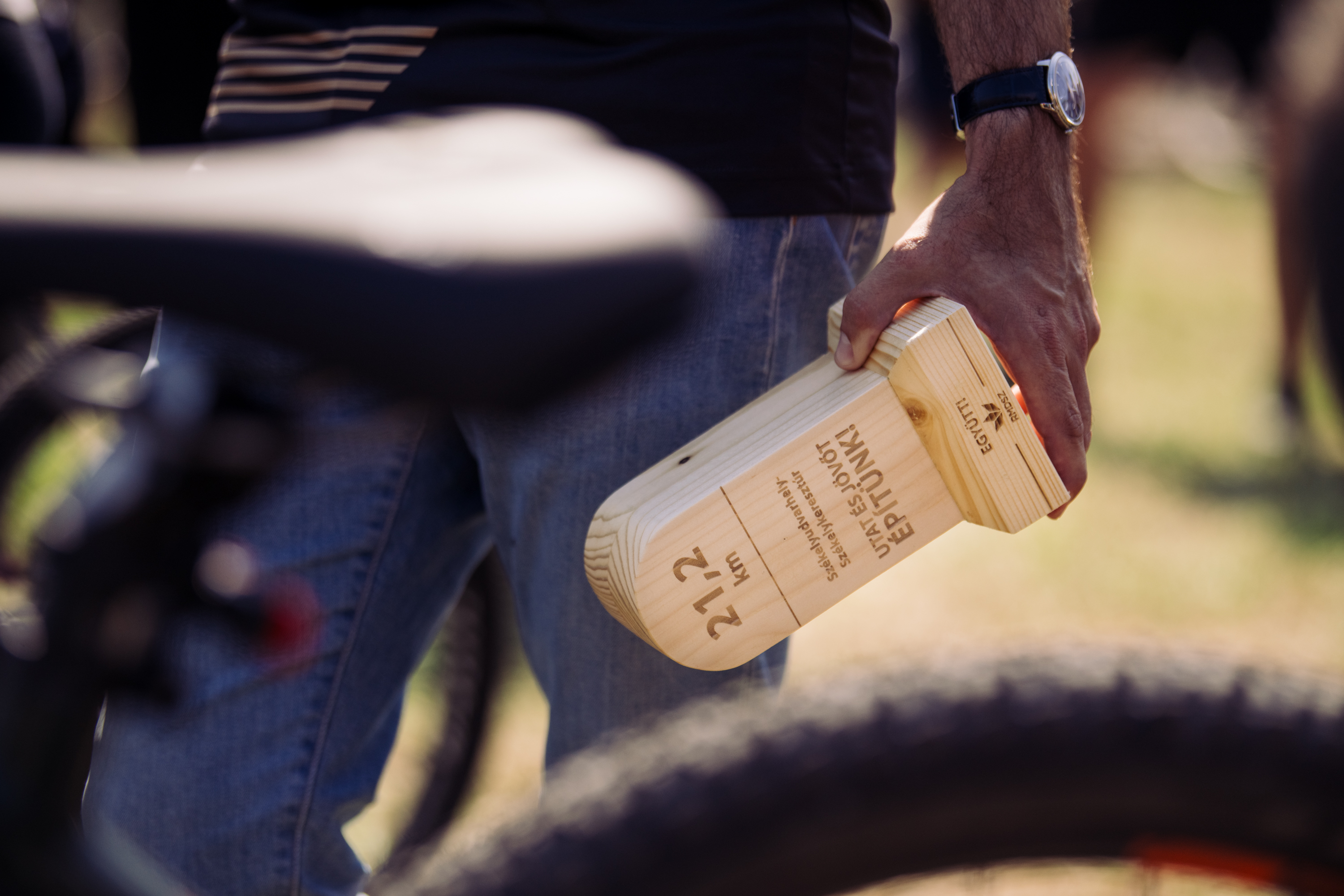 Elkészült Hargita megye legmodernebb útszakasza Elkészült Hargita megye legmodernebb útszakasza