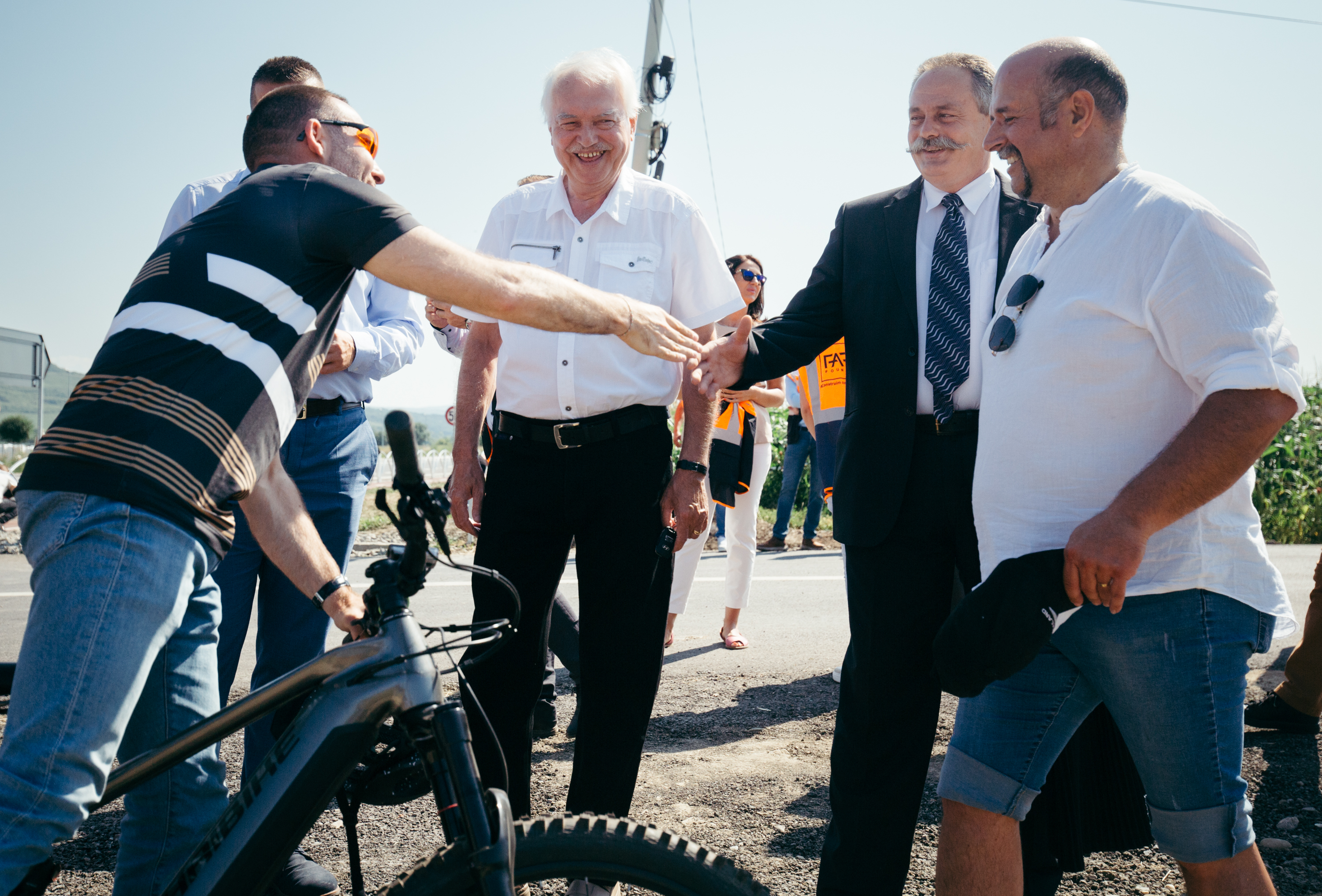 Elkészült Hargita megye legmodernebb útszakasza Elkészült Hargita megye legmodernebb útszakasza