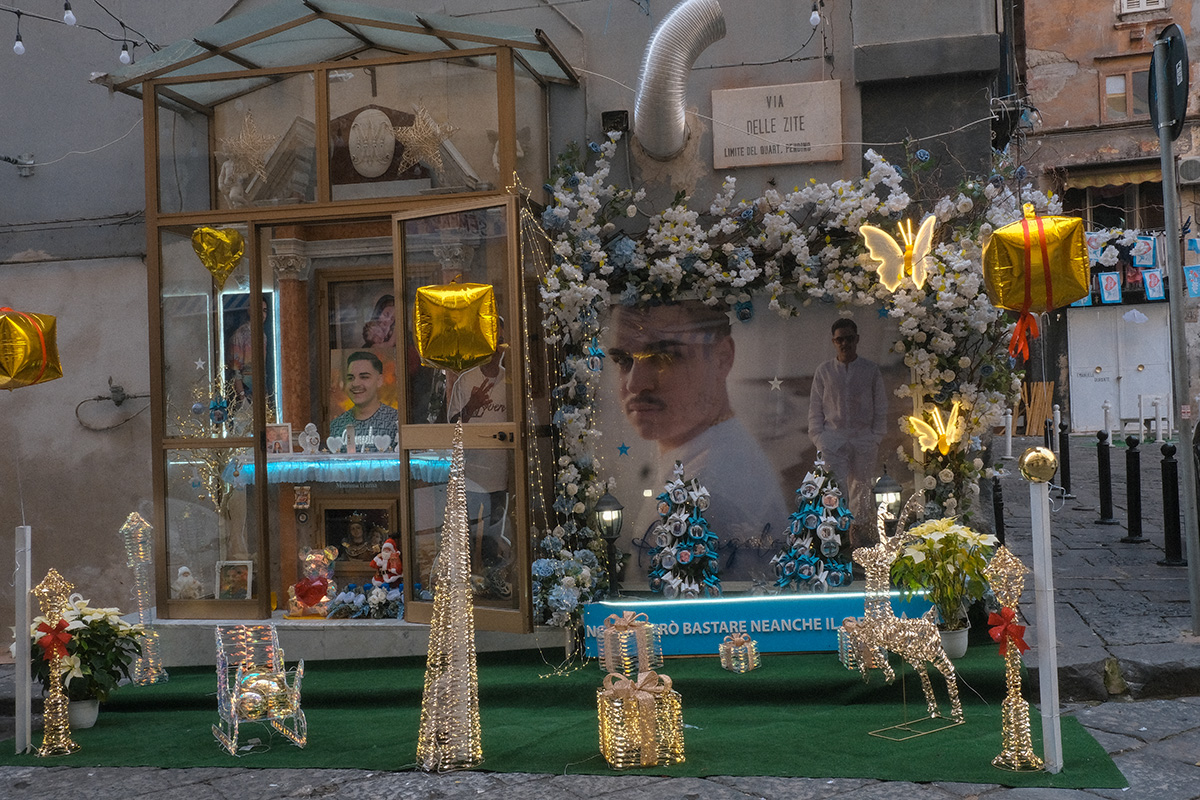 Nápoly és kultusz (10.)