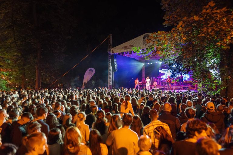 A kulturális események hozzájárulnak a hagyományok megőrzéséhez, a fiatalok neveléséhez és az autentikus értékek népszerűsítéséhez