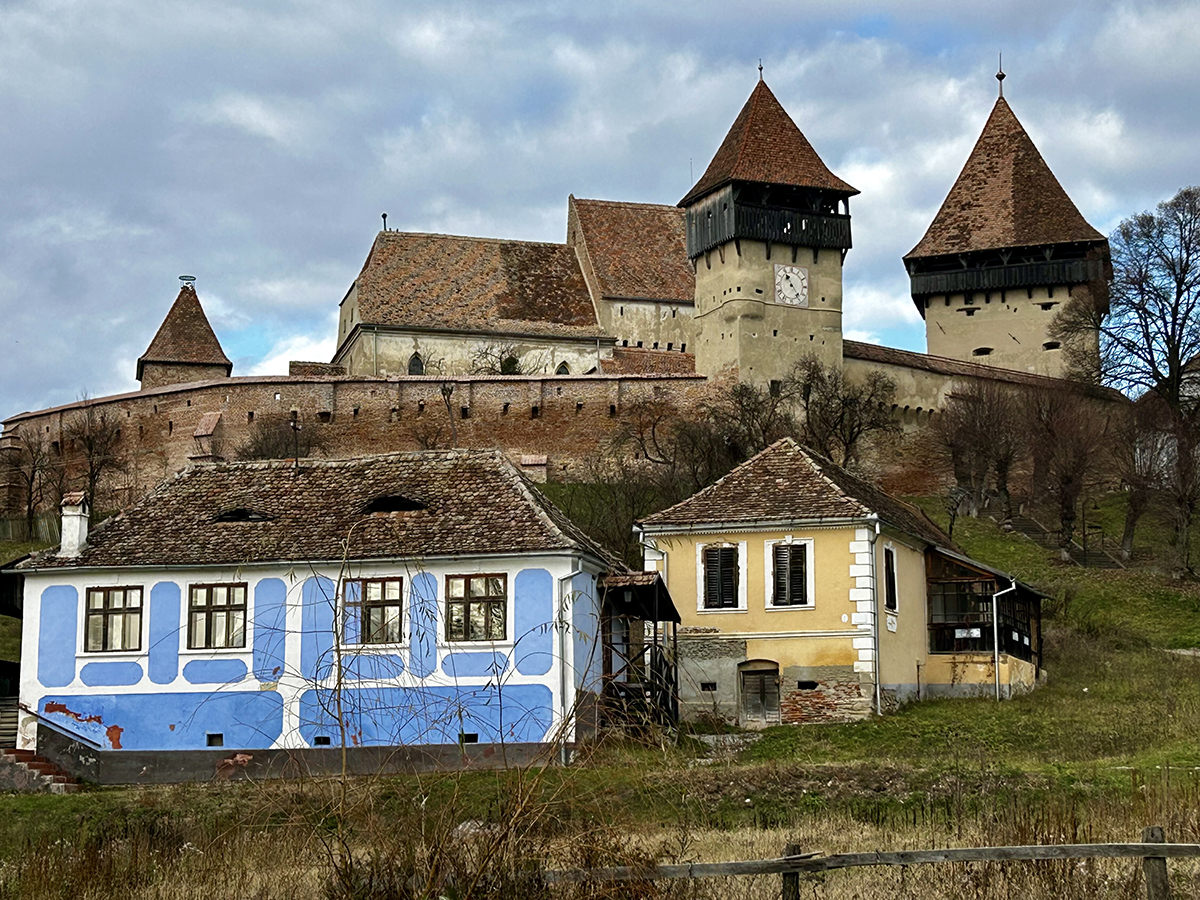 Szász erődtemplomok, ritka kincsekkel