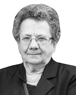 özv. FERENCZY KLÁRA 