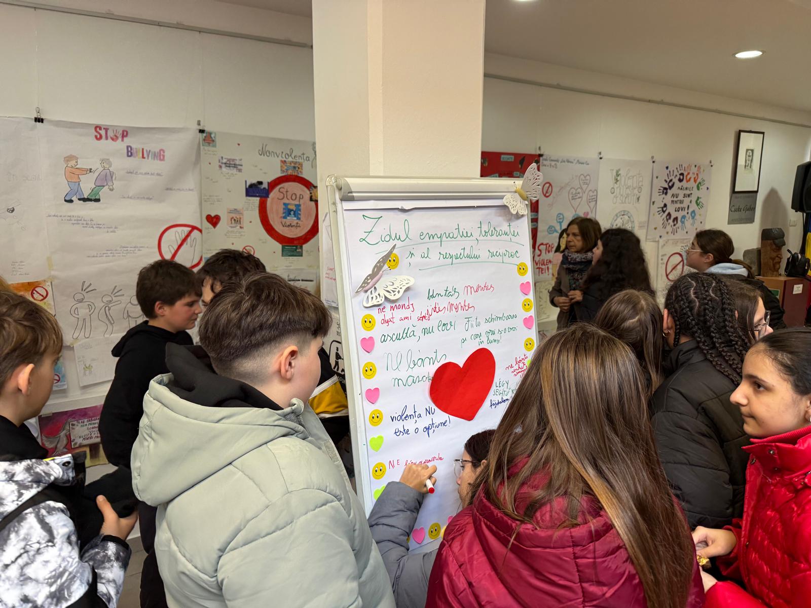 Erőszakmentesség a gyermekek szemével Erőszakmentesség a gyermekek szemével