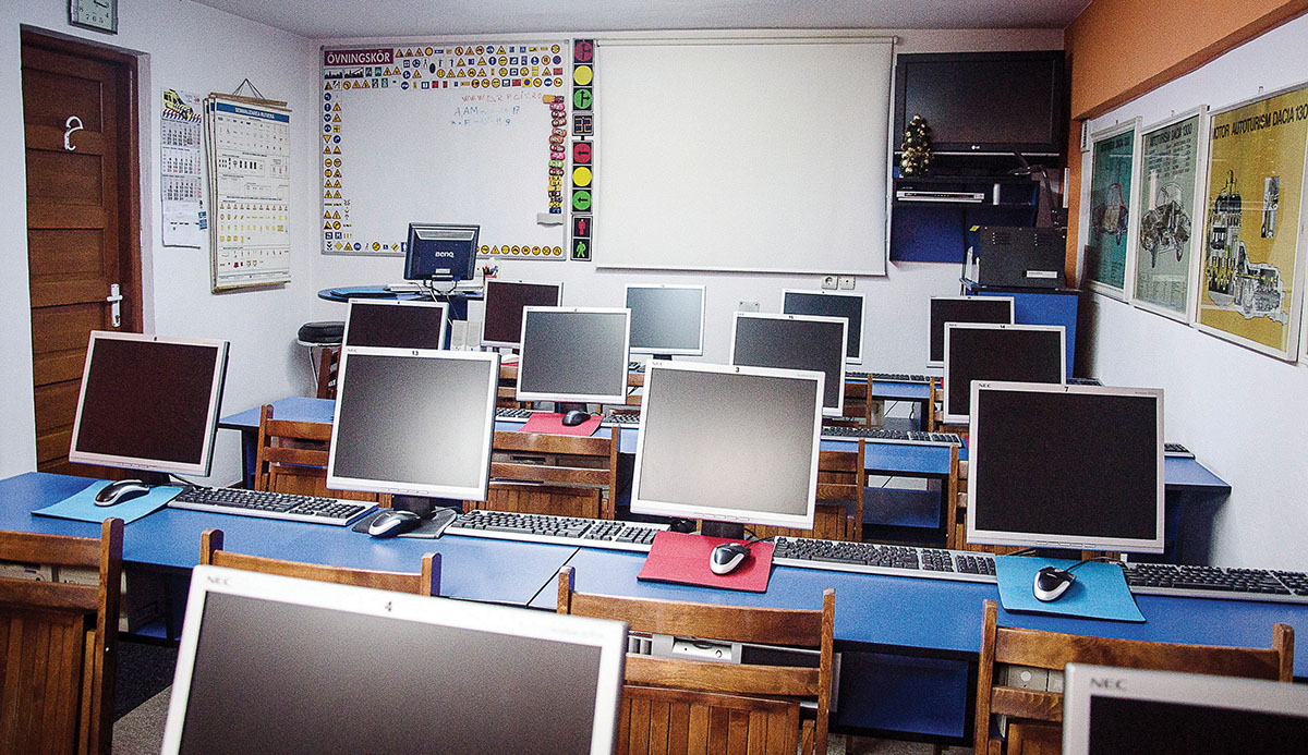 Hozzuk is, meg ne is, legyen is, meg ne is…