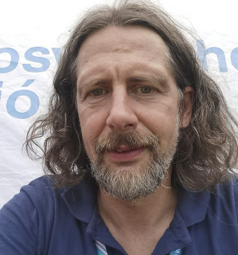 Múlt és jövő a mikrofonnál Múlt és jövő a mikrofonnál