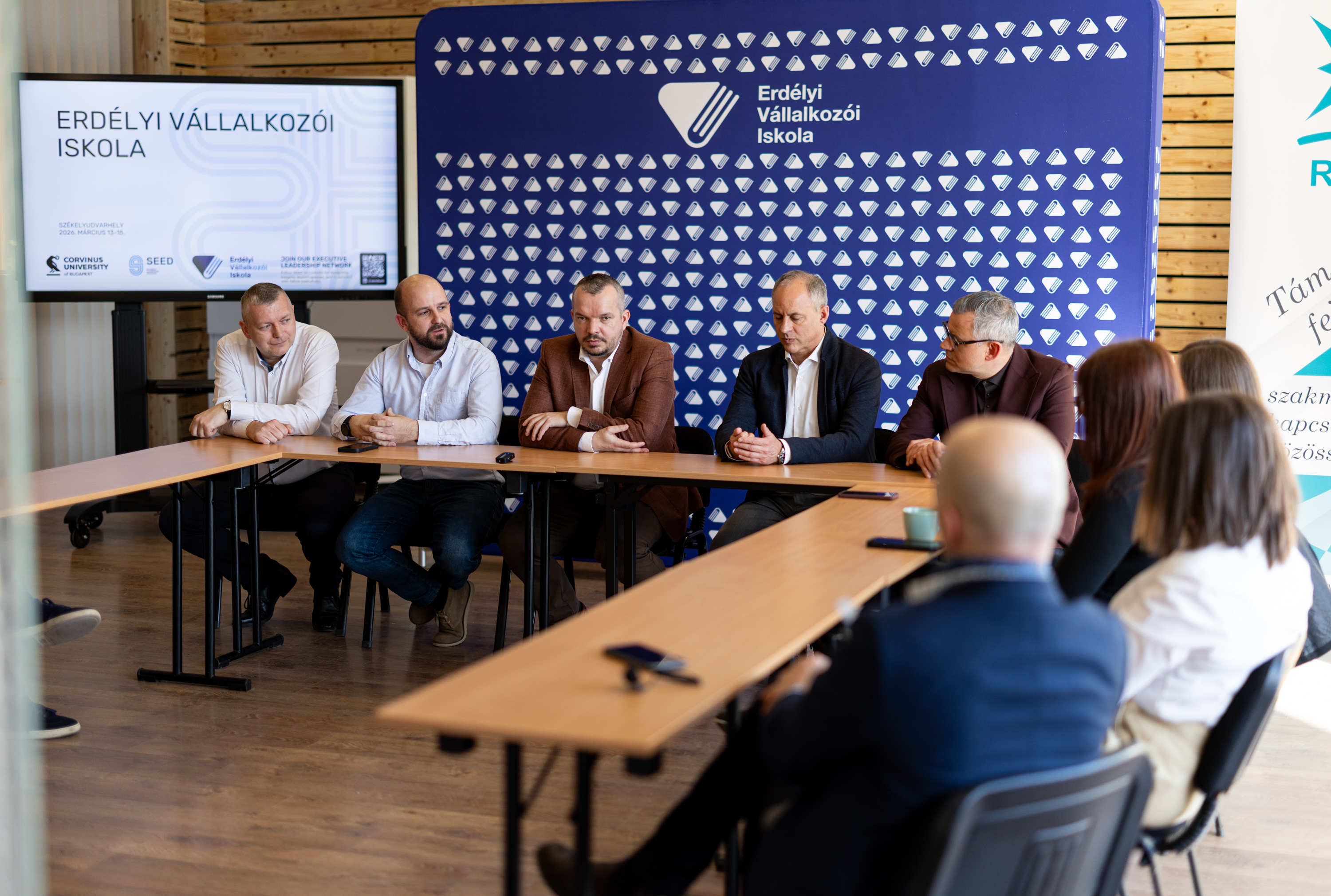 Újra lesz Erdélyi Vállalkozó Iskola + képzés