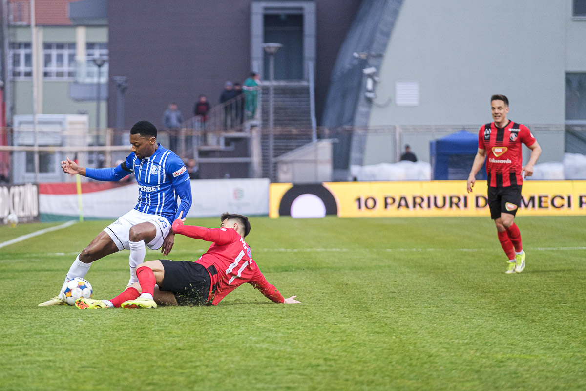 Pontmentés a ráadásban