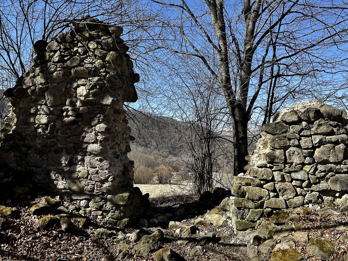 Kőmezőtől Kőaljáig