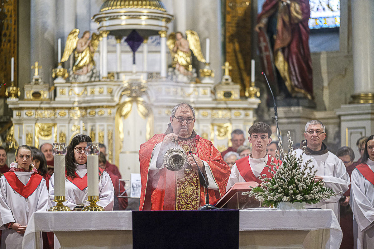 Hozsannától a passióig