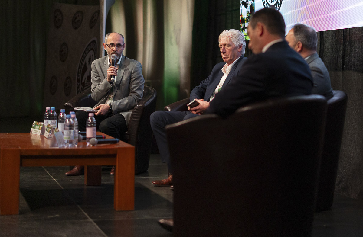 Bizonytalan jövő, változó szabályok