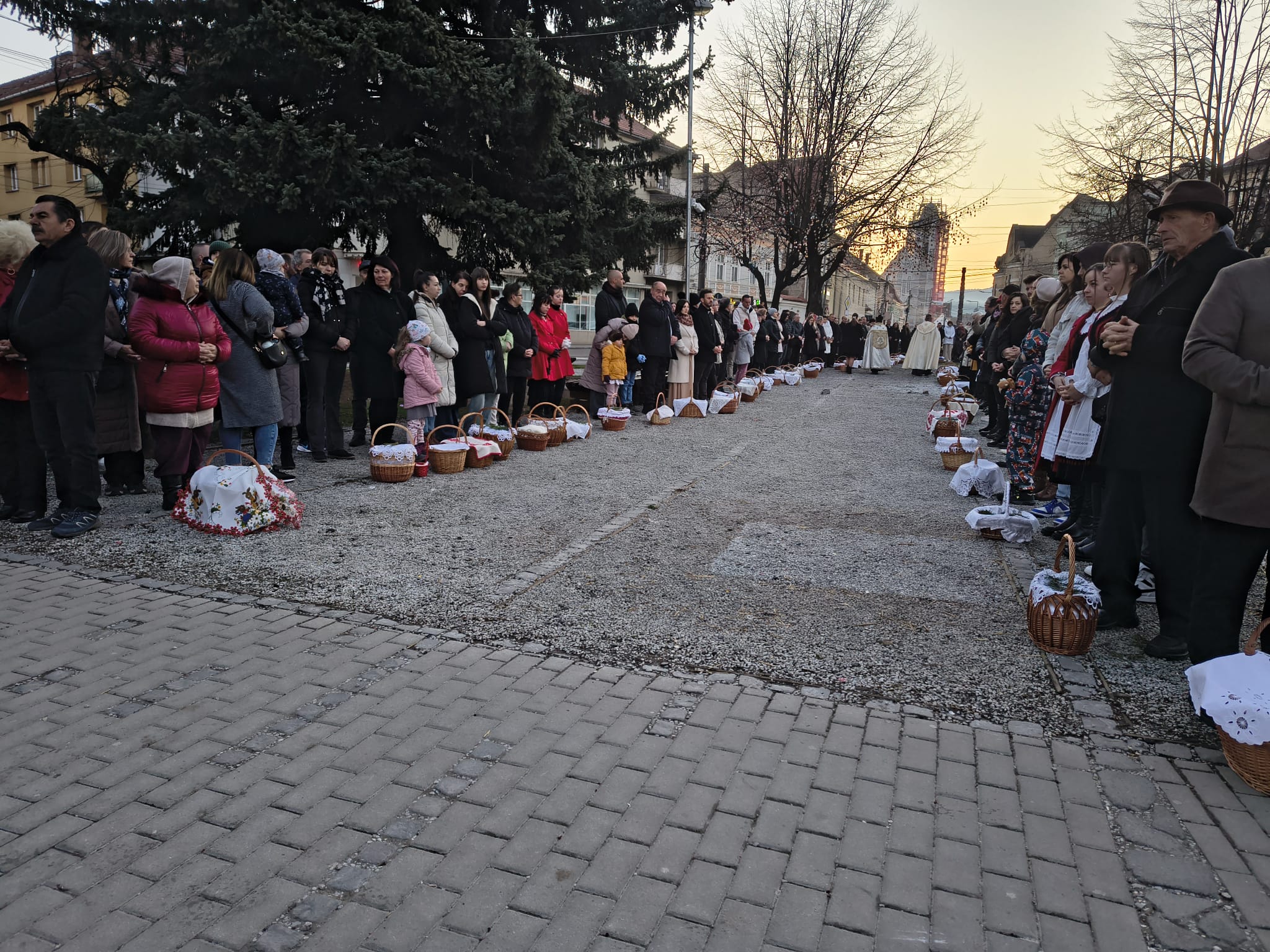 Ételszentelés a város szívében Ételszentelés a város szívében