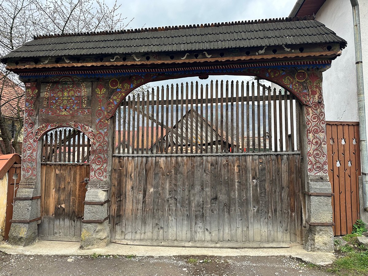 Székelykapuk nyomában Zetelakán