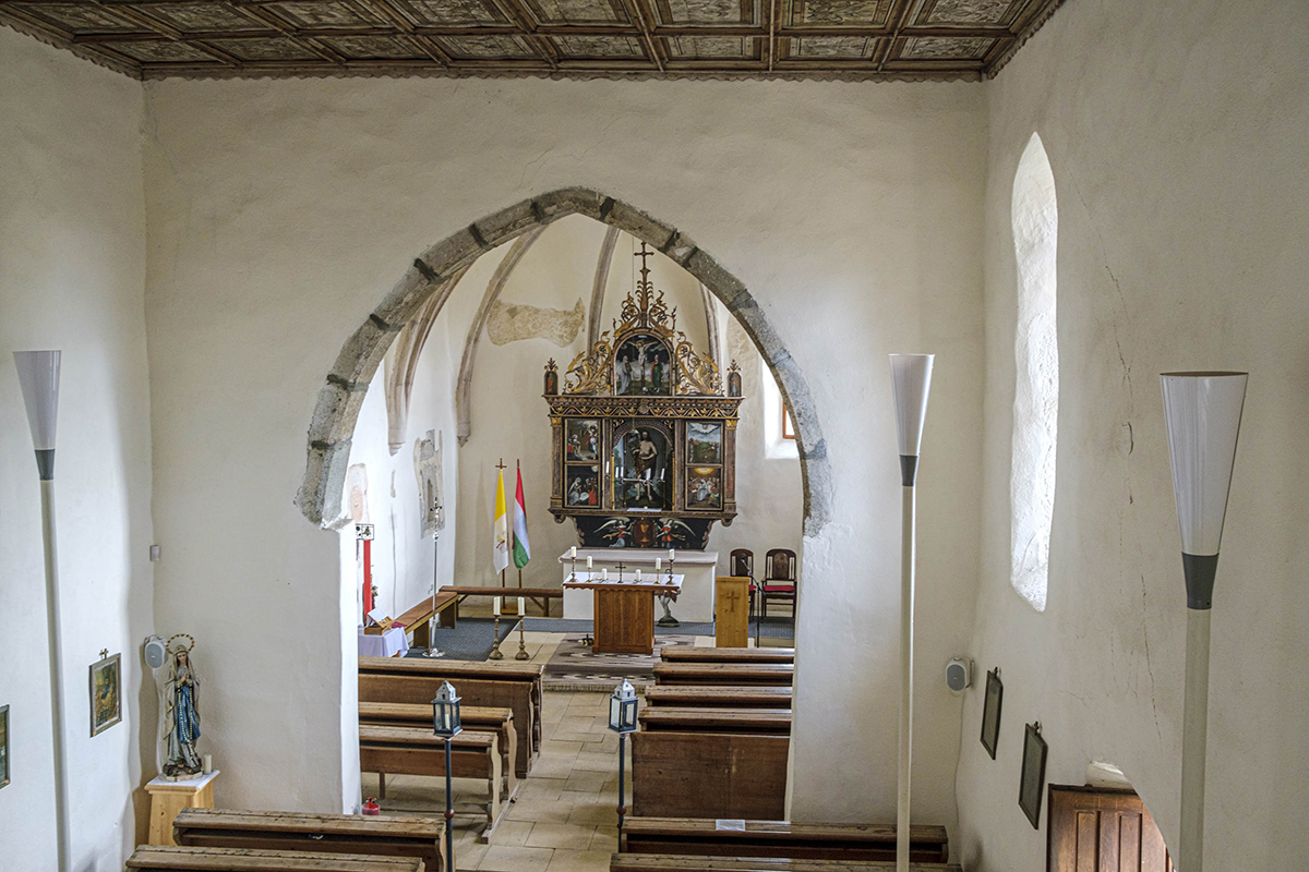 Ritka szárnyas oltár, számos megválaszolatlan kérdés