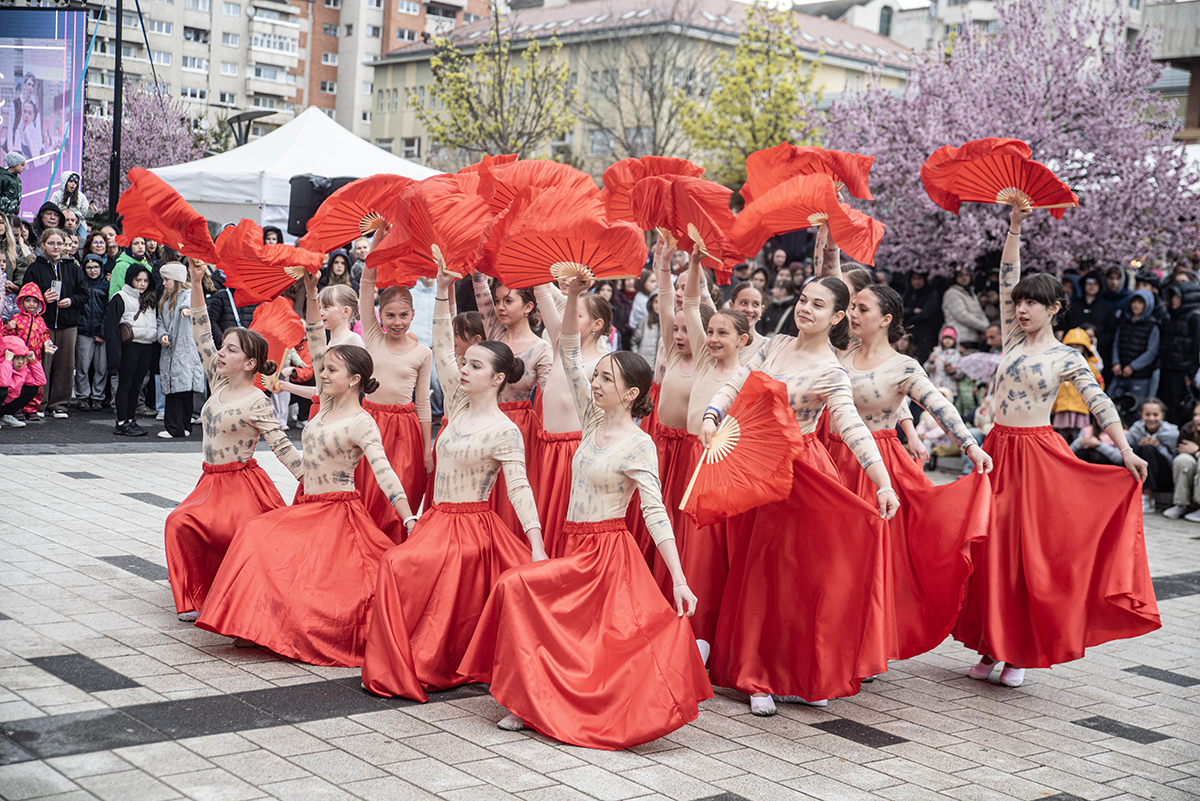 Az eső sem tudta megállítani a táncot