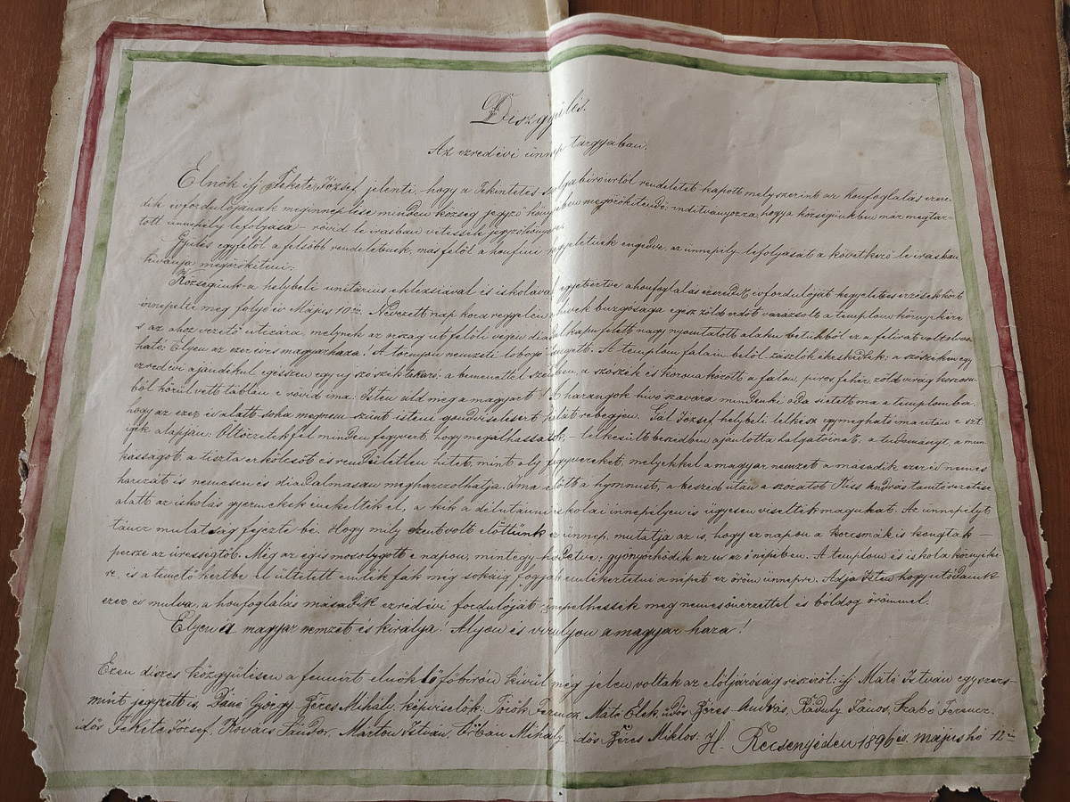 Több száz éves iratokra bukkantak a recsenyédi templomban