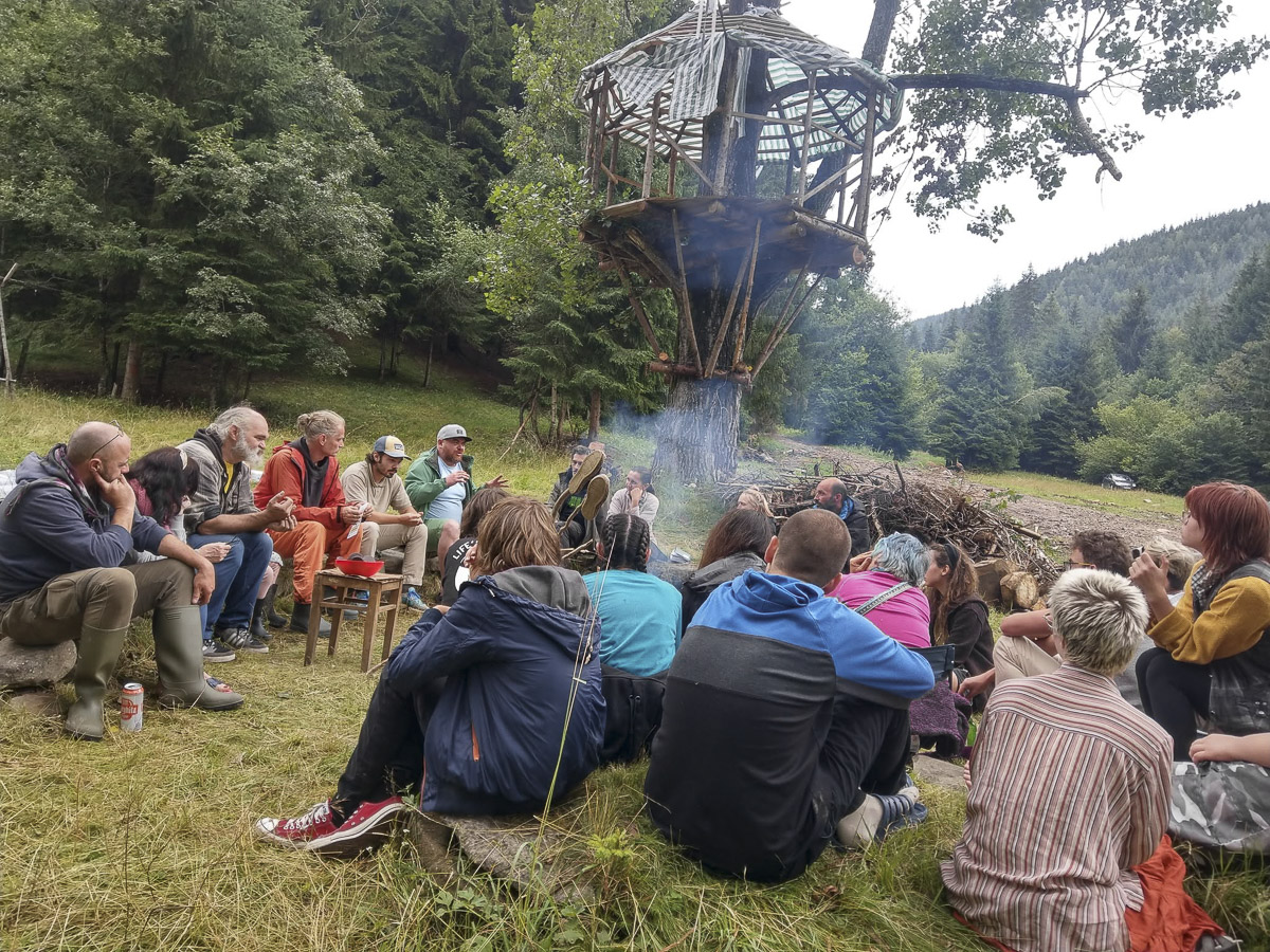 Alkotótábor távol a civilizációtól