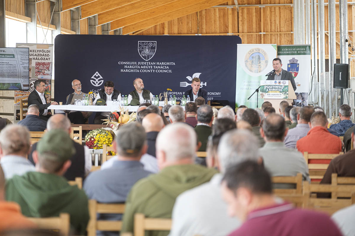 Az agrárium jövőjéről tanácskoztak Csicsóban Az agrárium jövőjéről tanácskoztak Csicsóban