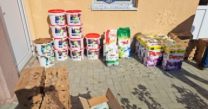 276 kg hamisított mosóport foglaltak le a rendőrök egy 34 éves nő otthonában Gyergyószéken