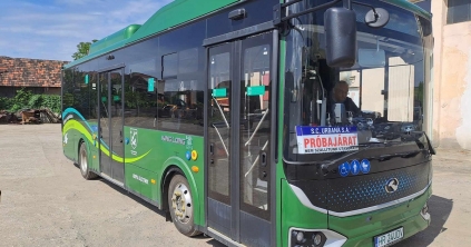 Új elektromos buszokat próbálnak ki Székelyudvarhelyen gyermeknapkor