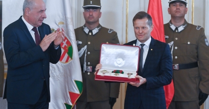 Krausz Ferenc Nobel-díjas fizikus vette át a Magyar Szent István-rendet