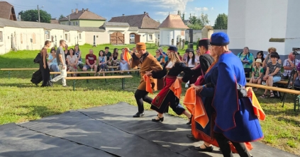 Örmény tábor fiataloknak