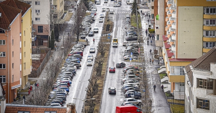 Jóval kevesebb új jármű