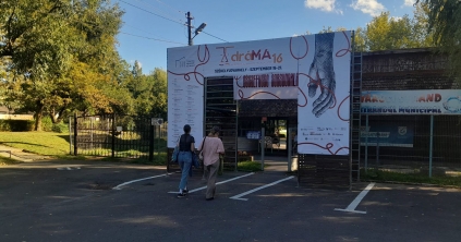 DráMa három helyszínen