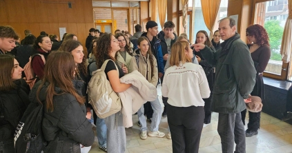 Háromszáz munkakereső hatvan állásra