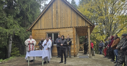 Új menedékház a Piliske-hegy oldalában