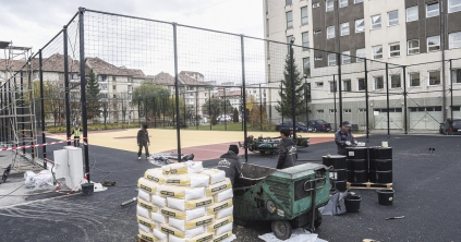A sportpályák és a kerítés napokon belül elkészül