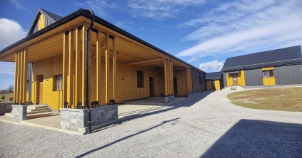 Modern óvodát és kultúrházat kap Fenyőkút