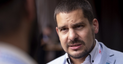 Kopogtatás nélkül rúgja ránk az ajtót az MI