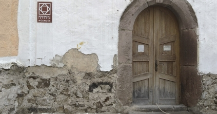 Fél évezredes vakolatra bukkantak