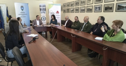 Mikulásfalutól az adventi gyertyagyújtásig