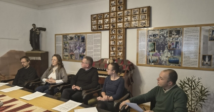 Új Szent Miklós-szobor a körmeneten