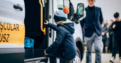 Új iskolabusz közösségi összefogással Új iskolabusz közösségi összefogással