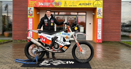 Gyenes és a Dacia is rajthoz áll