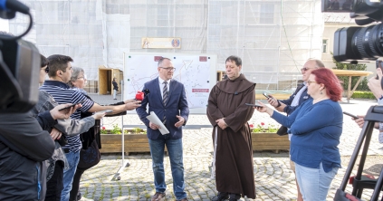 Minden készen áll a zarándokok fogadására Csíksomlyón