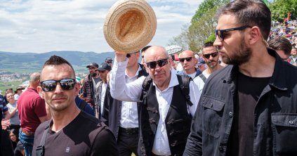 Sulyok Tamás Csíksomlyón: akik itt vannak, azok egy akaraton vannak