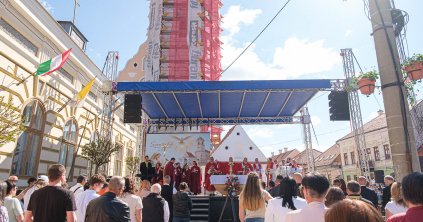 Pünkösd az egységteremtés ünnepe
