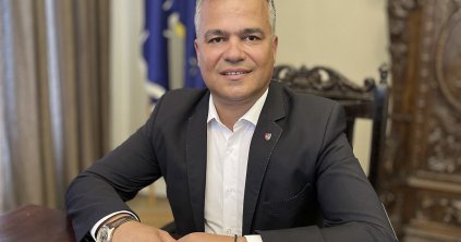 Adrian Veștea az új miniszterelnök-jelölt